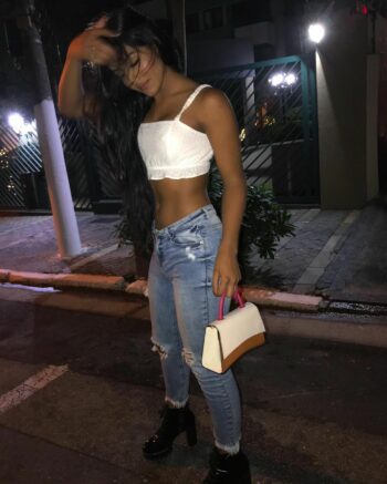 Cherche complice pour nuits torrides à Paris rencontre-Paris