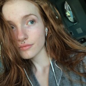 Jeune femme sexy cherche homme à Chalon pour parler cash Zoé - rencontre-Teen-Chalon-sur-Saône