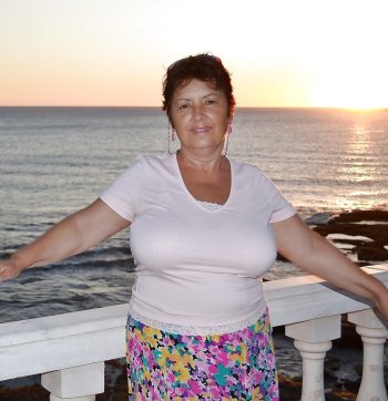 Anita 61 ans cherche passion endurante rencontre-Cougar-Aulnay-sous-Bois