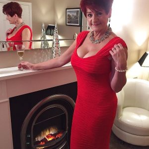 Femme élégante cherche complicité Marie - rencontre-MILF-Saint-Nazaire