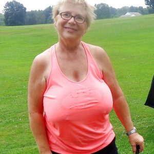 Fleur - rencontre-Naturiste-Cergy