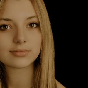 Mira - rencontre-Teen-Asnières-sur-Seine