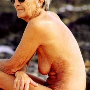 Chaleur estivale et envies audacieuses Odile - rencontre-Libertine-Sartrouville